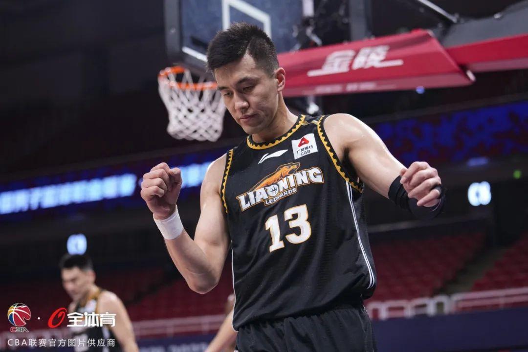 开云-窗口期法兰克福调整名单以备CBA常规赛，防线松动环节打磨，话题不断，高层口径保持一致的简单介绍