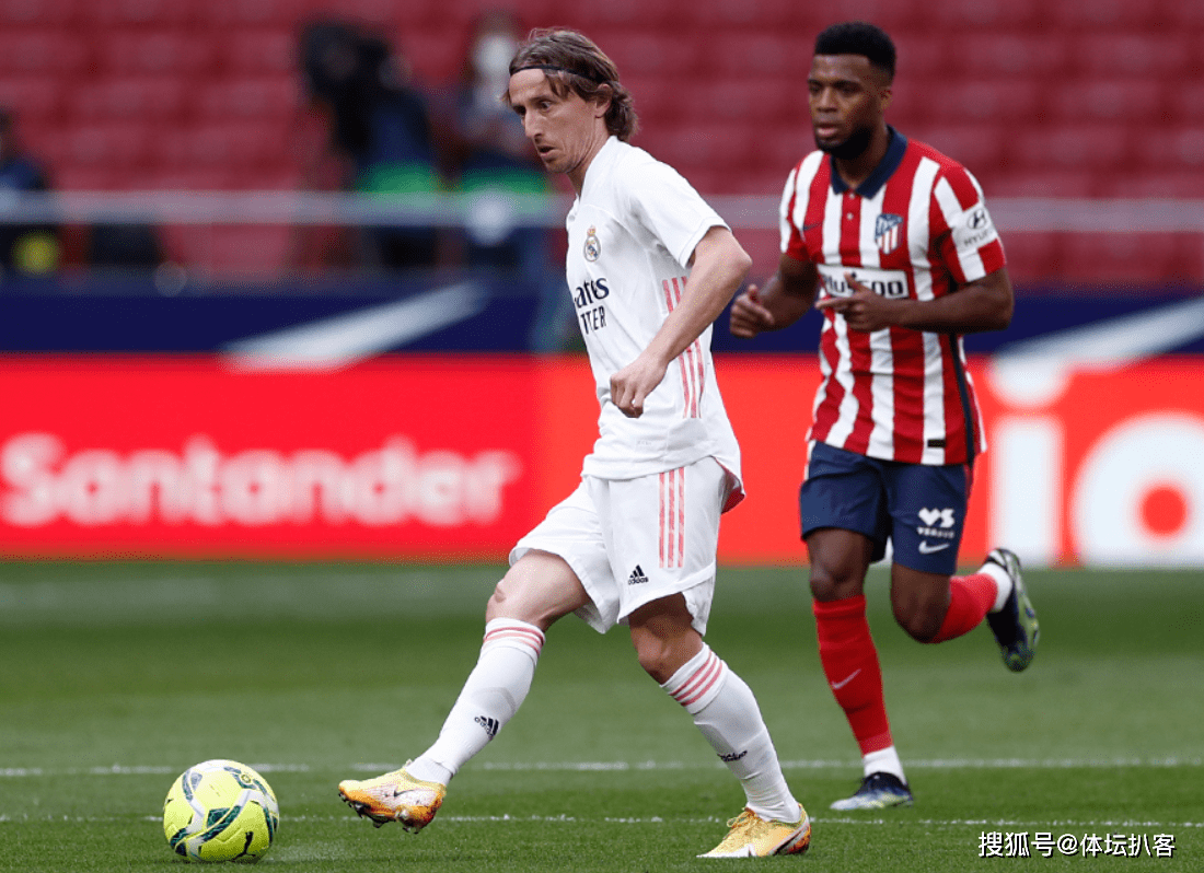 kaiyunapp-冲刺阶段西甲传出新动向；达拉斯独行侠门线救险；管理层表态：悬念犹存；数据趋势出现新变化