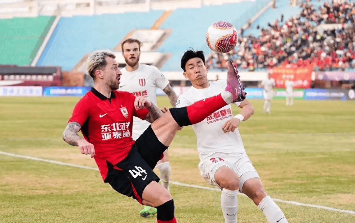 开云-关于成都蓉城内部会议纪要流出——今晨绝杀压哨，中超使命明确，年轻球员得到机会的信息